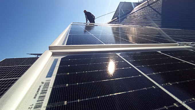 Imagen panel fotovoltaico de nuestra empresa